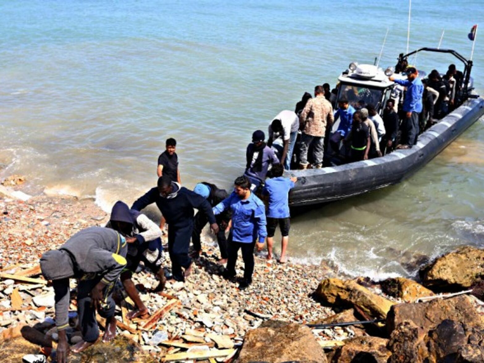 Illegal migrants rescued by Libyan coast guards