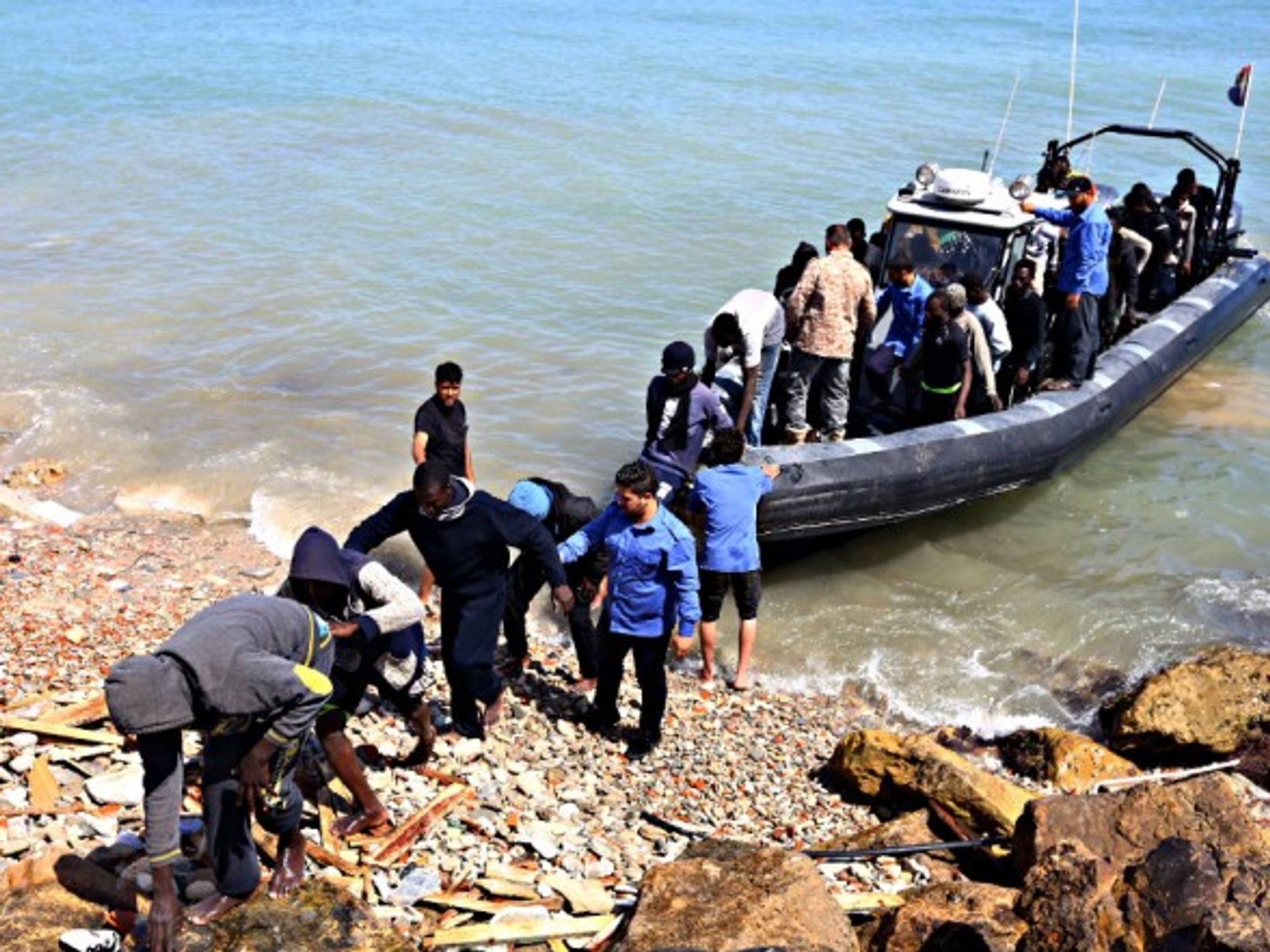 Illegal migrants rescued by Libyan coast guards