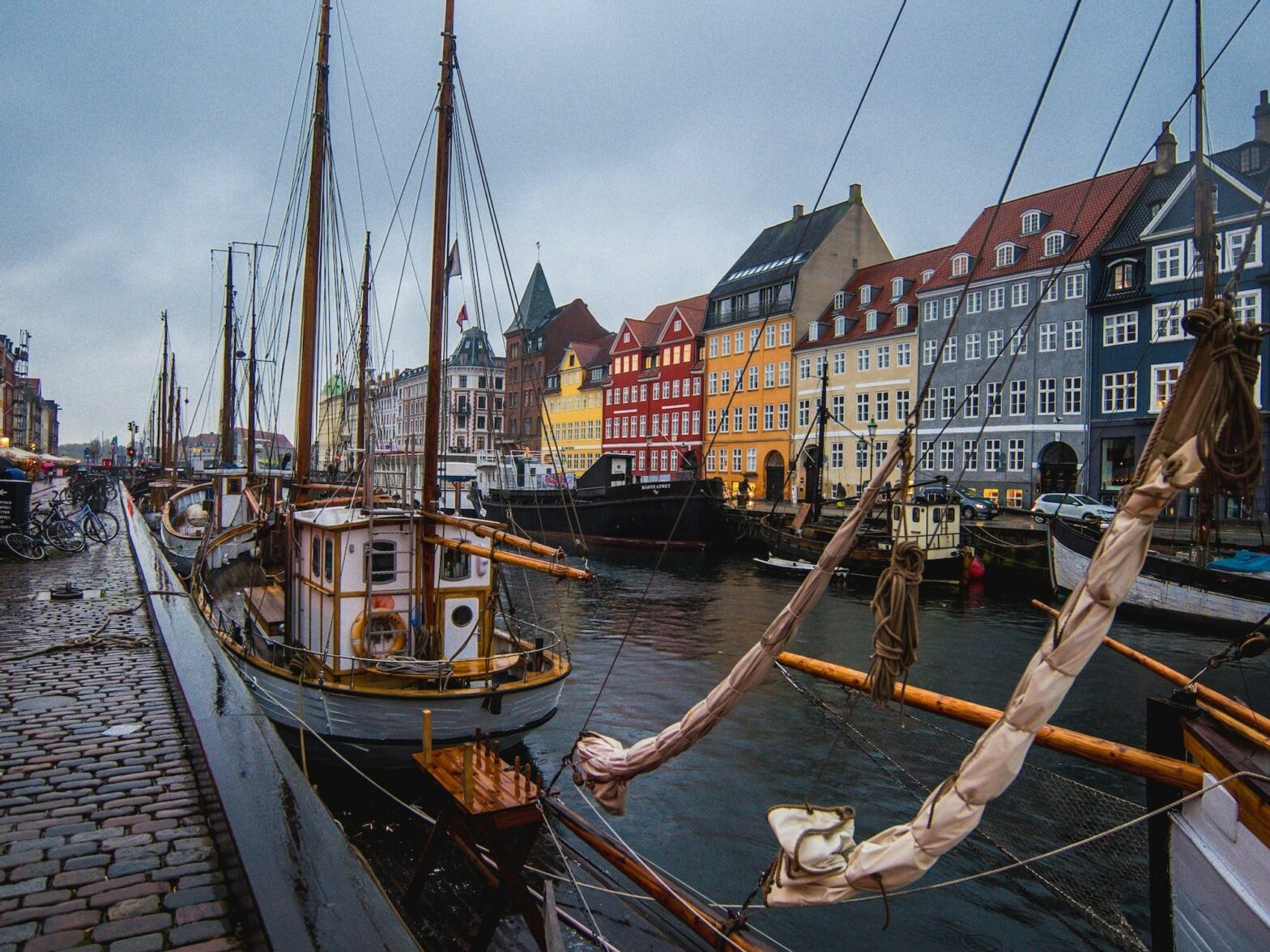 Image of boats in Copenhagen.
