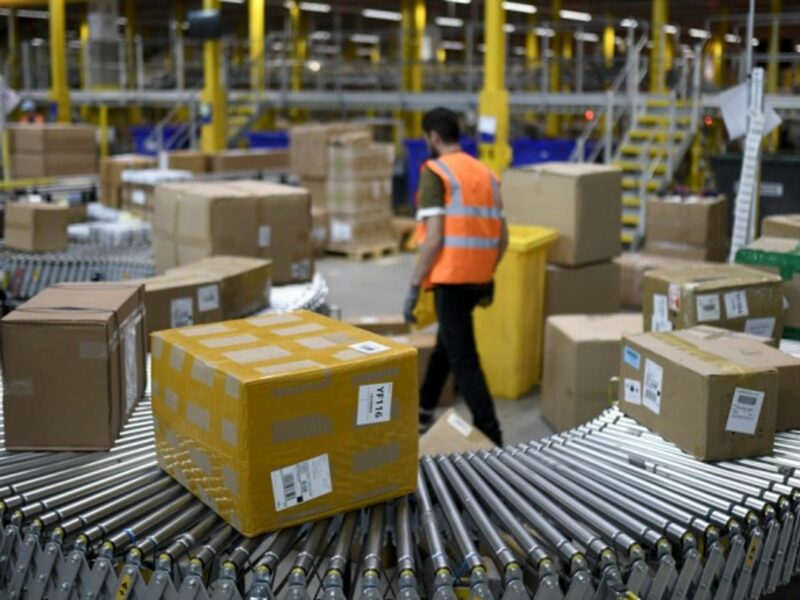 In Amazon's logistics center in Dortmund