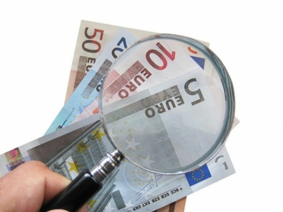 In Germany, tax evaders who turn themselves in usually get to keep 70%-80% of their funds (taxbrackets.org)