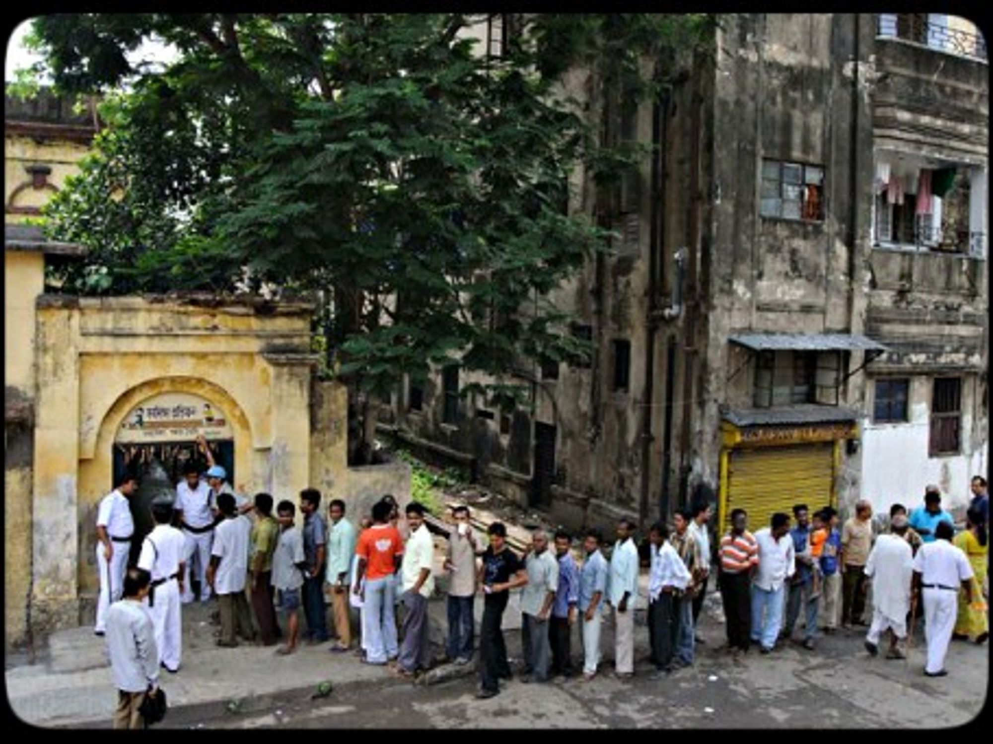 India holds largest democratic election ever