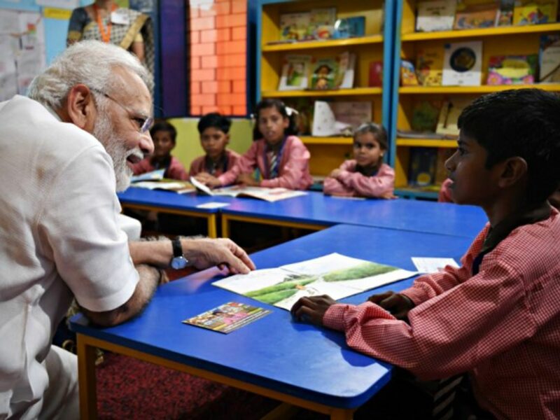 Indian PM Modi in a classroom in Narur, India