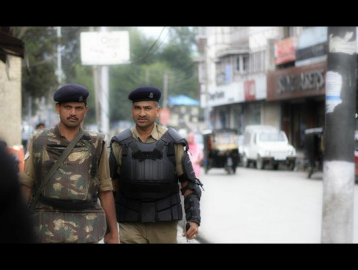 Indian soldiers on patrol in Srinagar, Kashmir.
