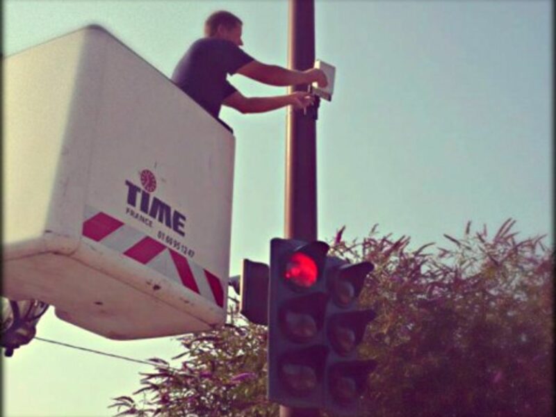 Installing weather censors in Villeurbanne, in the suburbs of Lyon