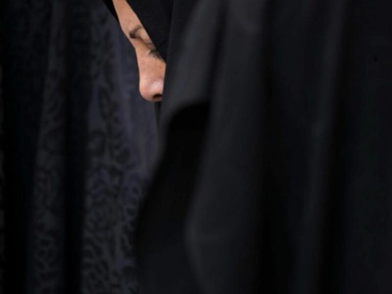 Iran prays on 25th anniversary of Ayatollah Ruhollah Khomeini's death.