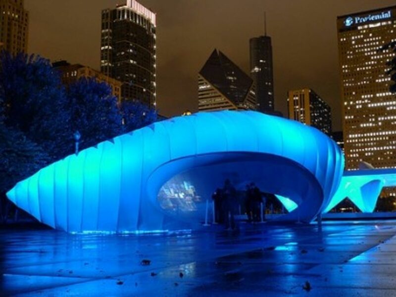 Is Zaha Hadid's Burnham Pavilion in Chicago about to look passÃ©?