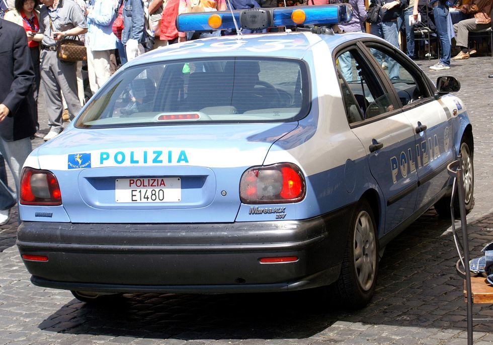 ITALY: Anti-vaxxers arrested