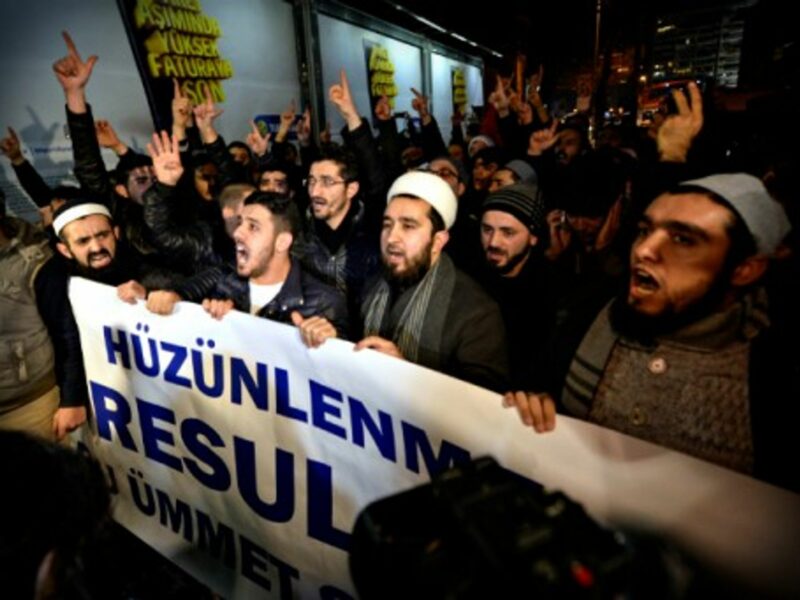 Jan. 14 protests in Istanbul against the publication of Charlie Hedbo cartoons by daily newspaper Cumhuriyet