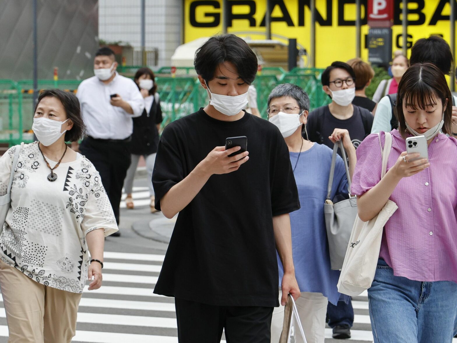 Risks Of Reinfection And Long COVID: The Pandemic Is Not Over