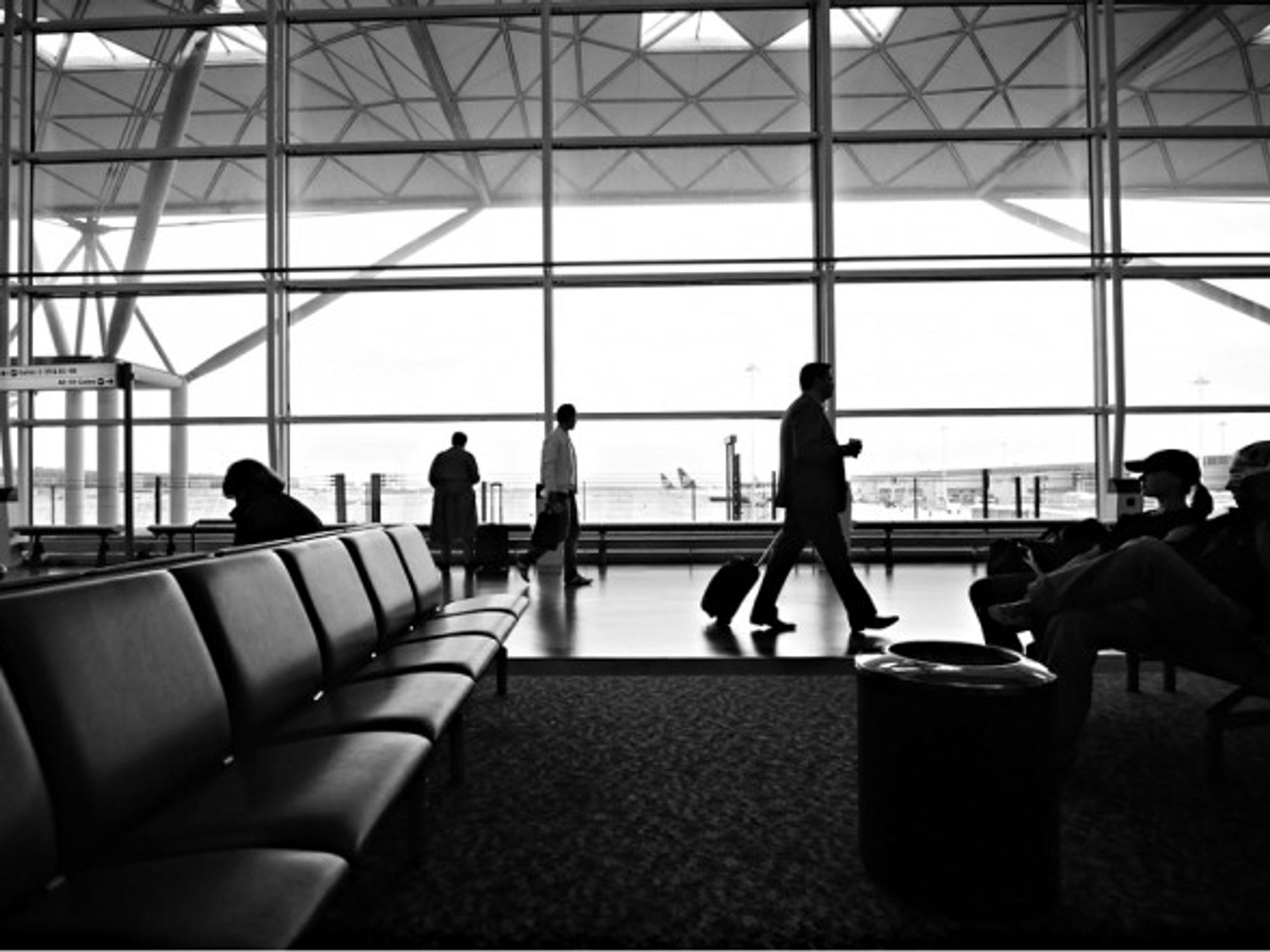 John Le Carre ambiance at London Stansted airport