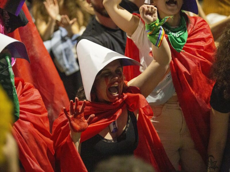 June 15, 2024, Sao Paulo, Sao Paulo, Brazil: People demonstrate in opposition to (Bill 1904/24 equates abortion after 22 weeks of pregnancy to the crime of homicide), supported by the president of the Chamber of Deputies, Arthur Lira. Protesters argue that rape victims who obtain abortions after the 22nd week should not be criminalized, especially with penalties that may be more severe than those imposed on rapists themselves. They also highlight that the reality of abuse against children up to 14 years of age in the country is alarming and that these young people need to be protected, not penalized. (Credit Image: © Wagner Vilas/ZUMA Press Wire)