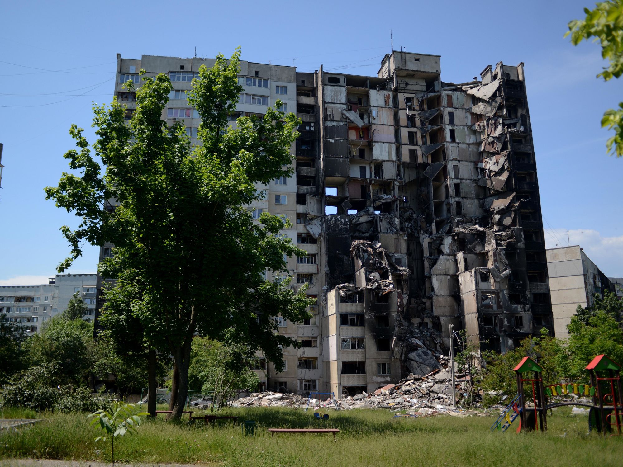 New Probe Finds Russia's “Relentless” Bombing Of Kharkiv Is War Crime