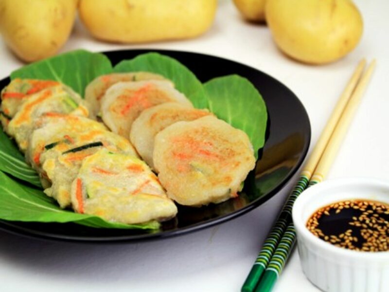 Korean potato pancake (KFoodaddict)