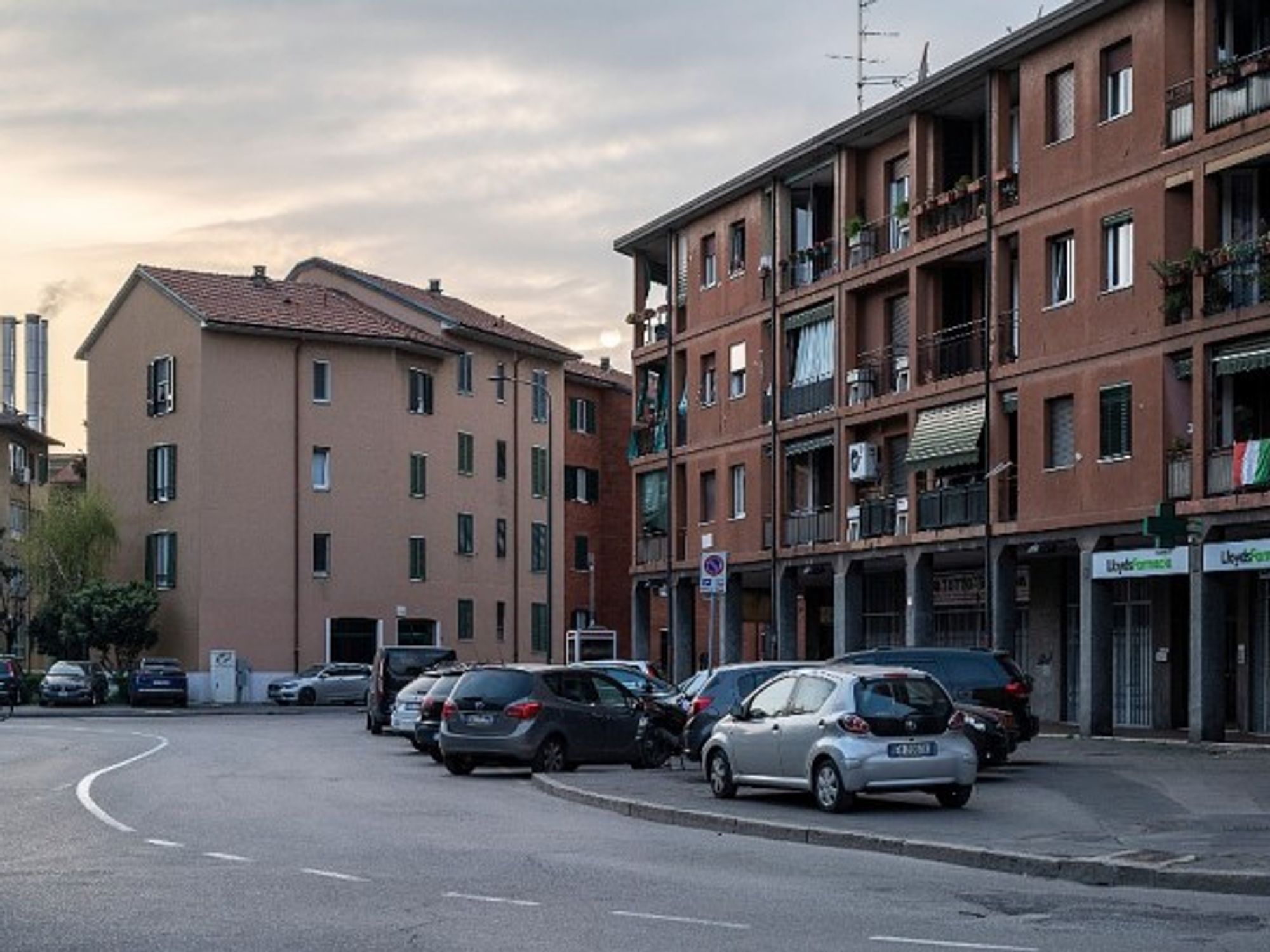 Last week, a neighborhood on the outskirts of Milan is silent.