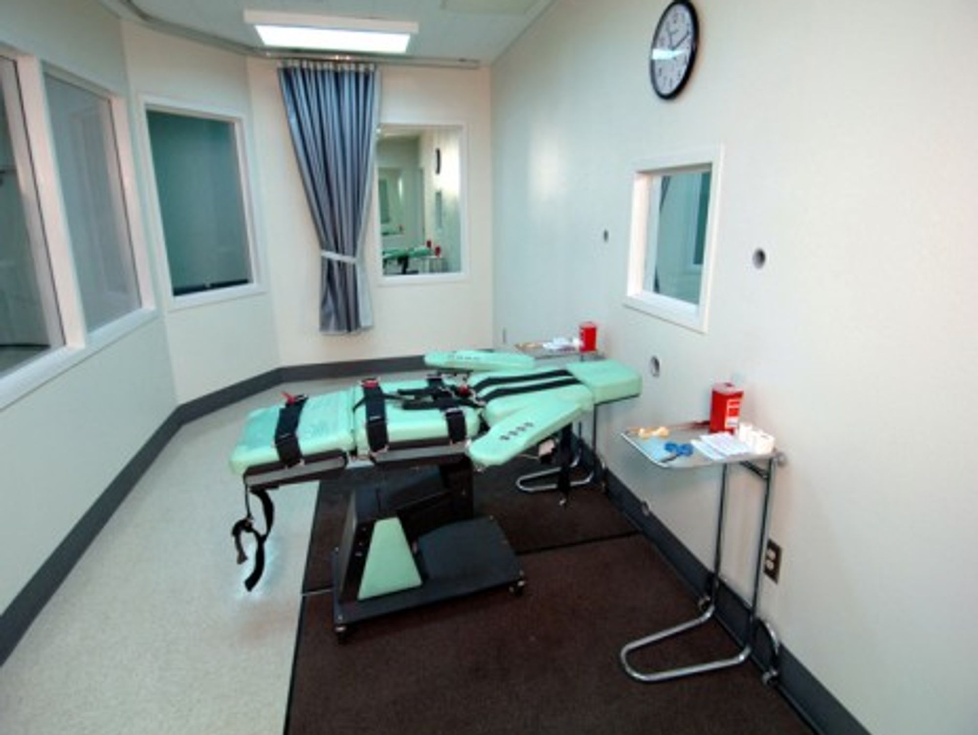 Lethal injection room in California's San Quentin State Prison