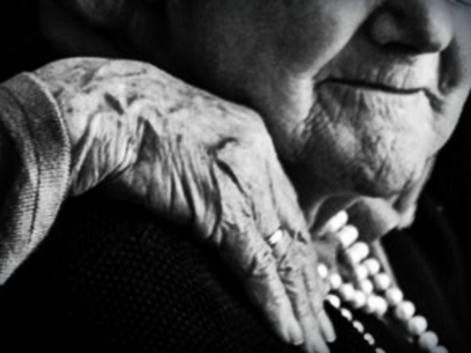 LGBT+ seniors have a higher risk of being isolated