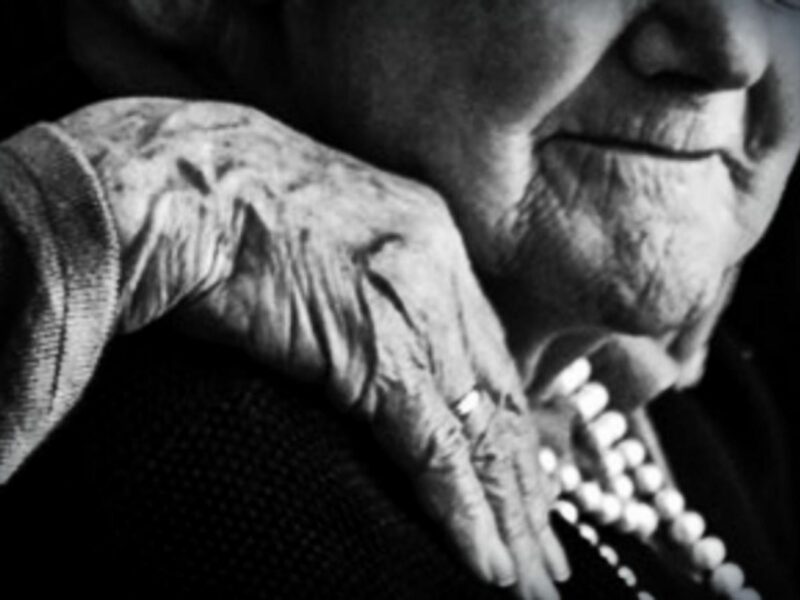 LGBT+ seniors have a higher risk of being isolated