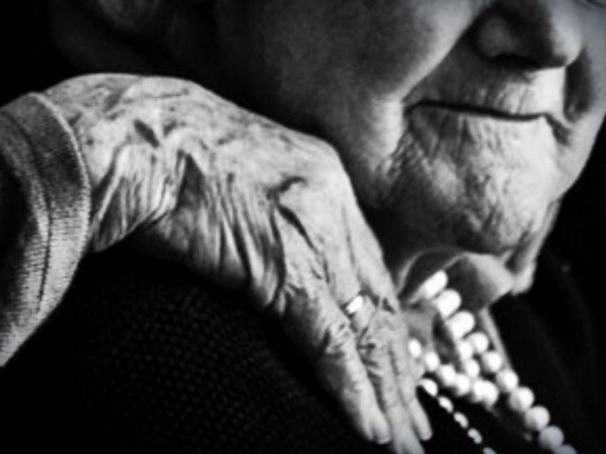 LGBT+ seniors have a higher risk of being isolated