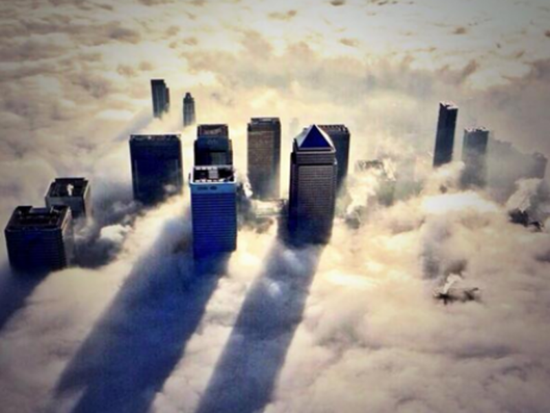 London Fog: 12 Eerie Photos Of Blanketed British Capital