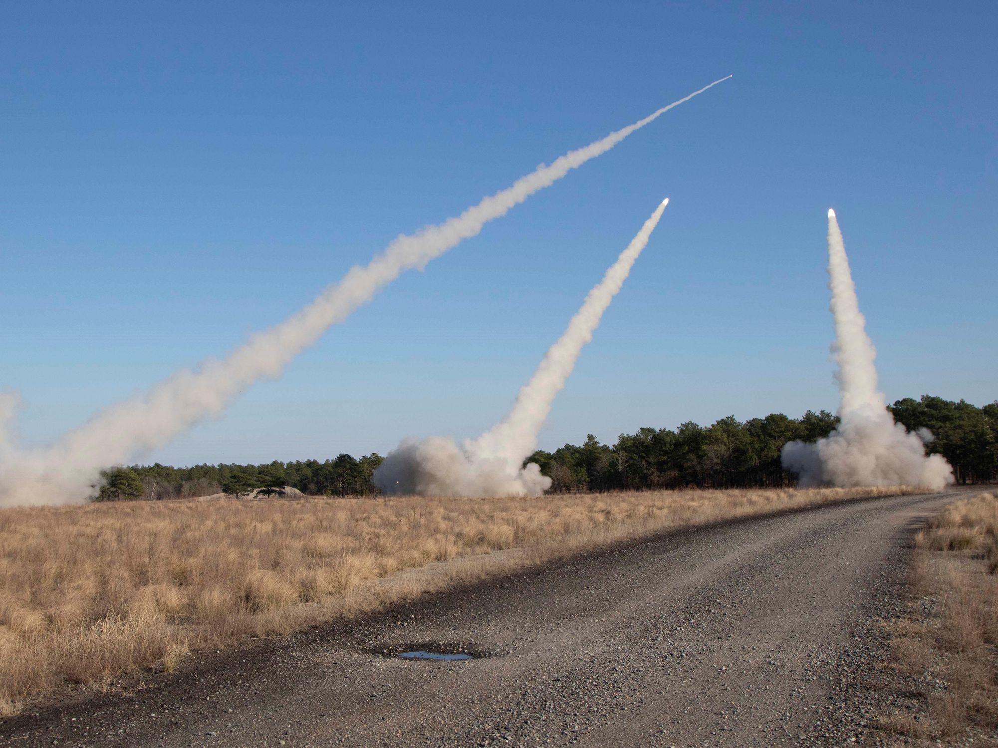 Biden Will Send Long-Range Rockets, Despite Russian Warnings