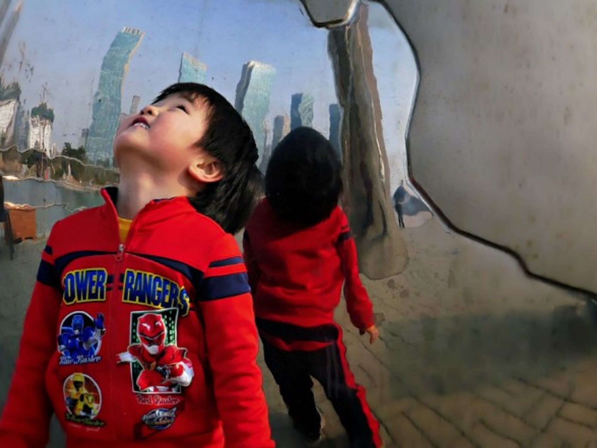 Looking up in Songdo