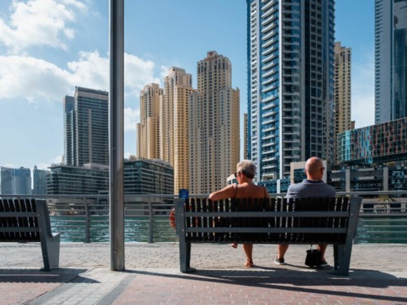 Low tech or smart city?