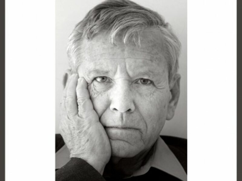 "Make peace, not love..." says Amos Oz