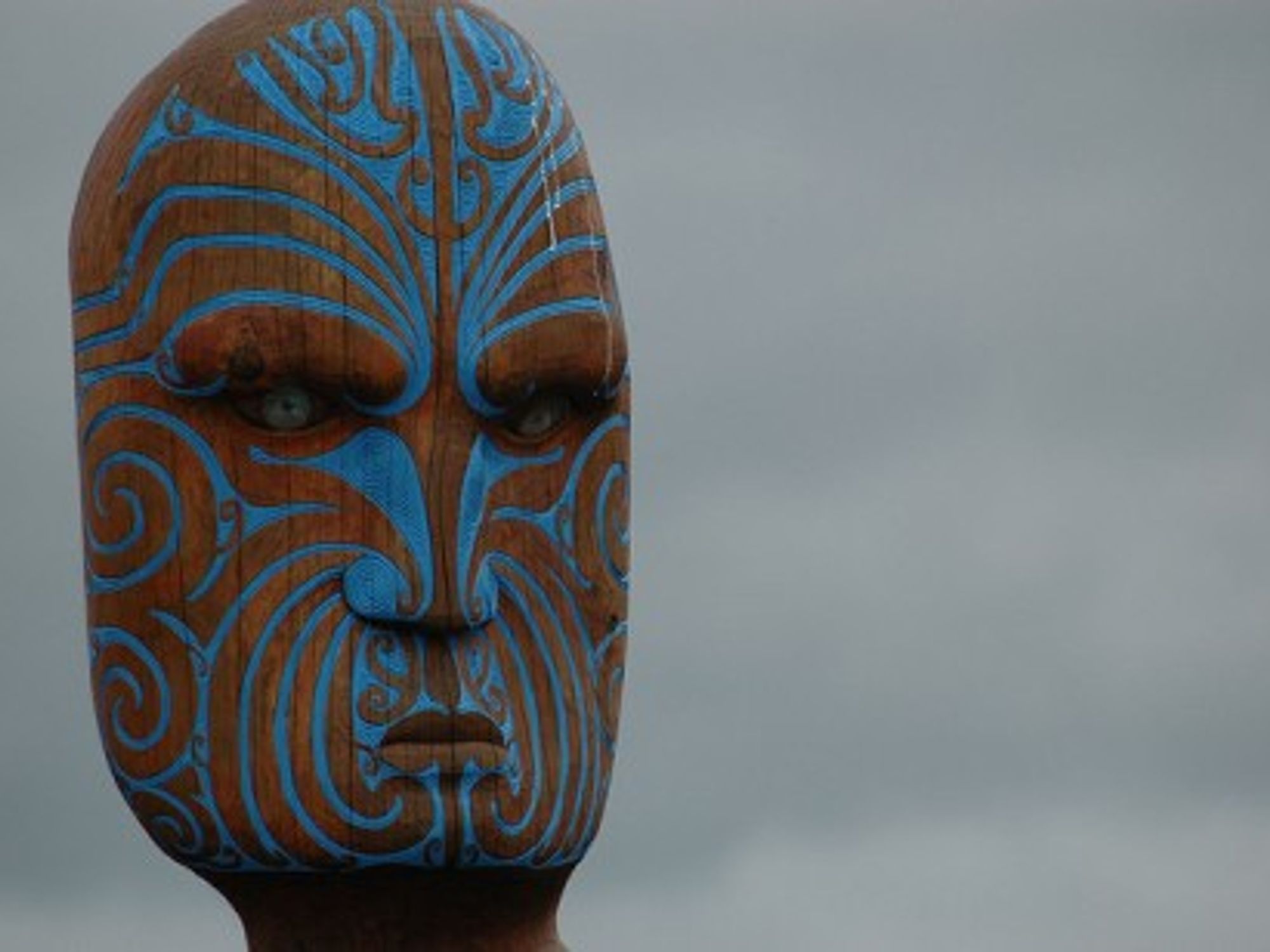 Maori statue along Omaha Beach, New Zealand (stealthproject2006)