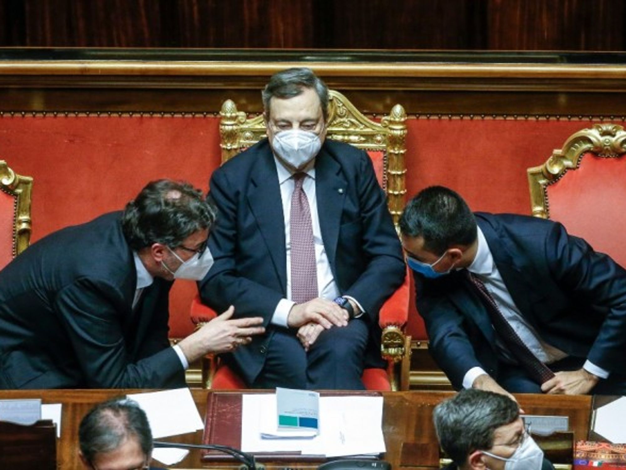 Mario Draghi (center) in Parliament on Thursday