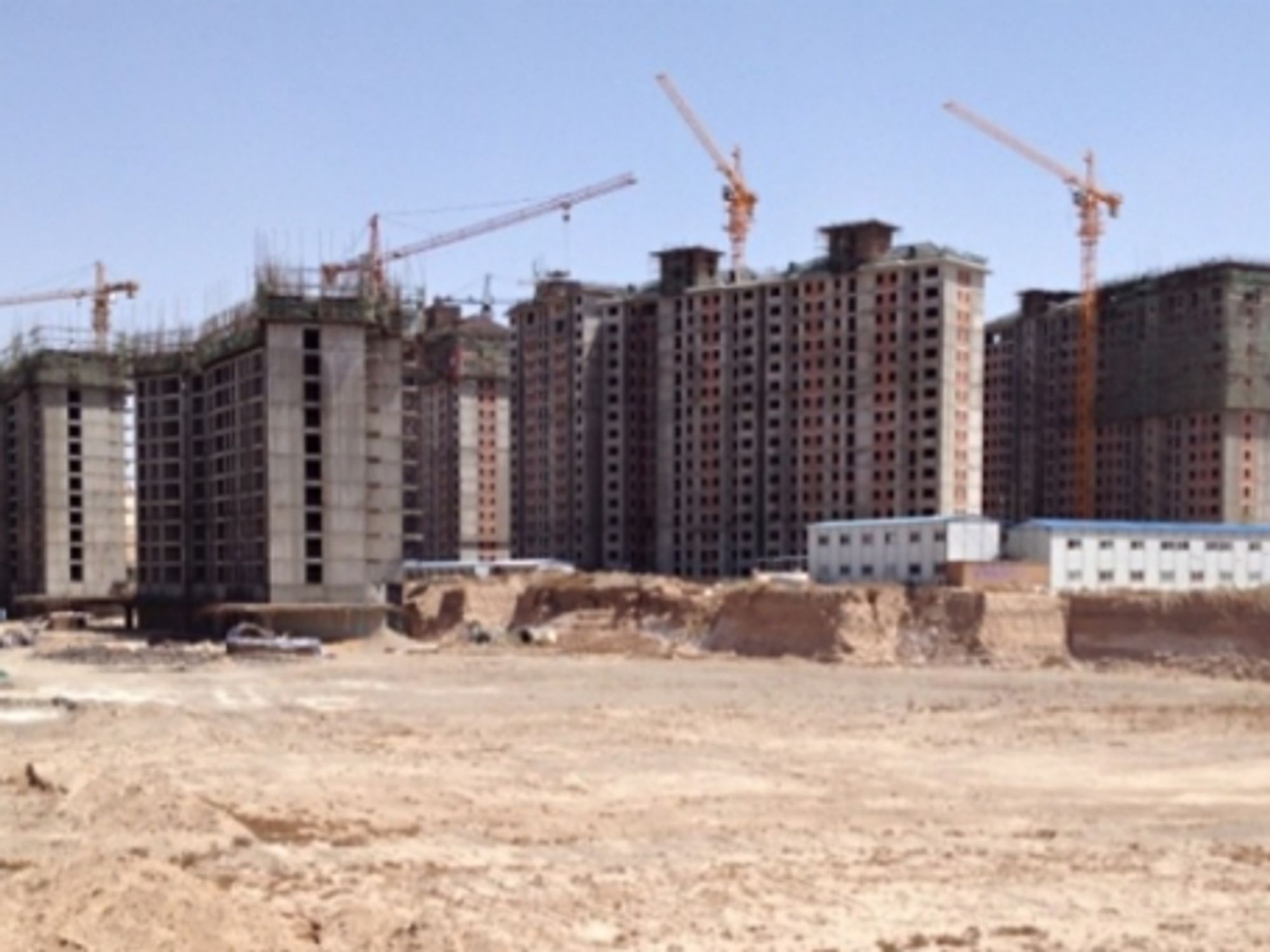 Giant Ghost Town Reflects What's Wrong With China's Economic Model