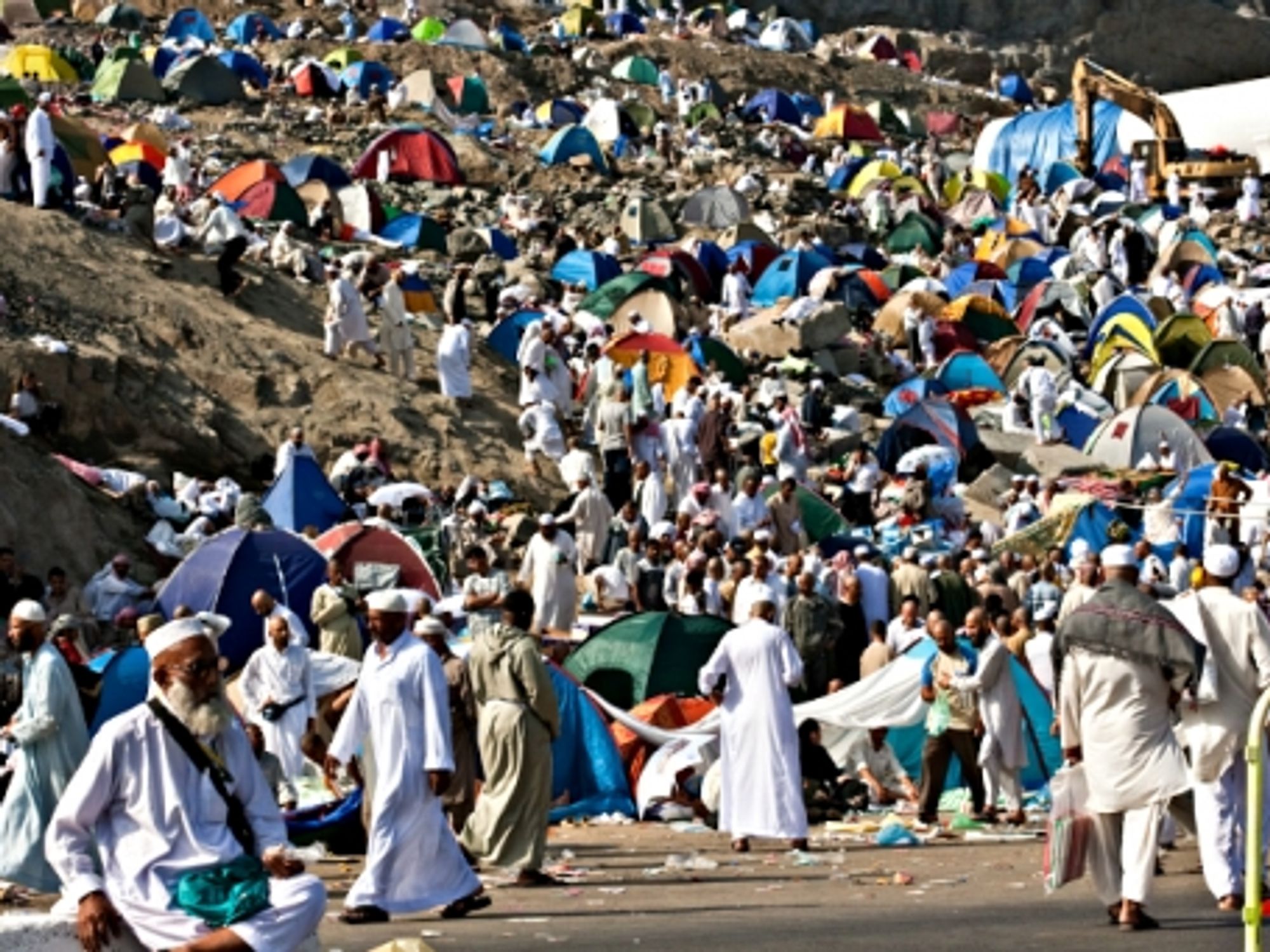 Mecca Stampede, FARC Handshake, Exhumed Tsar