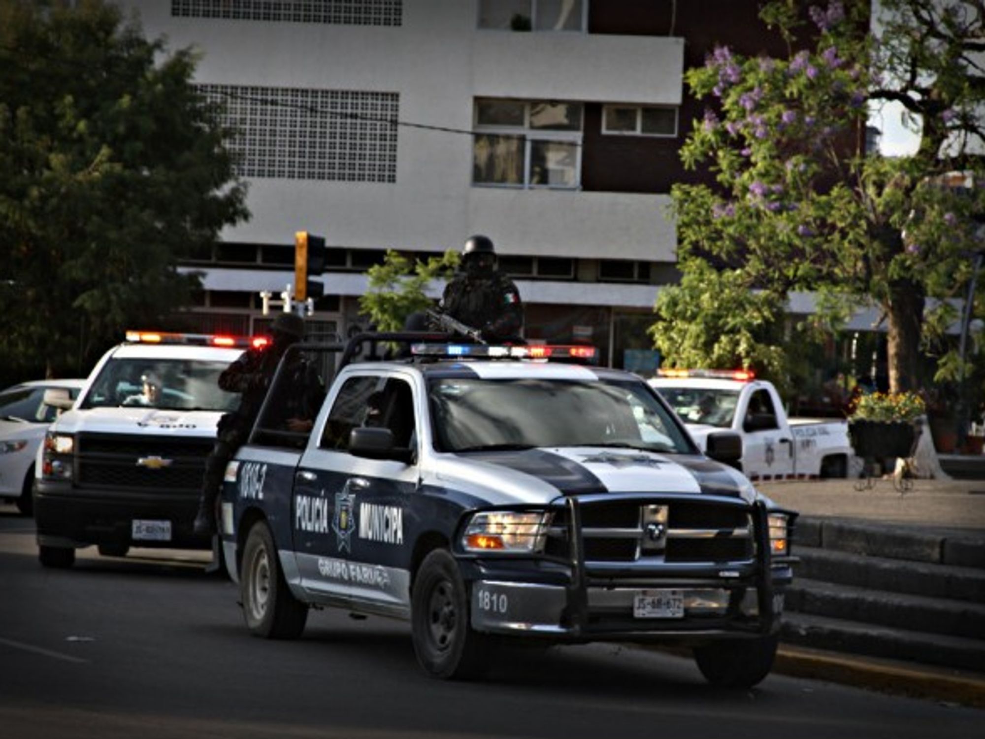 Mexican police patrol in Jalisco.