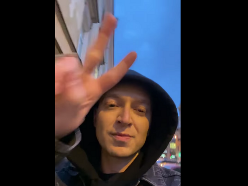 Meet The Russian VIPs Defying Putin To Say No To War