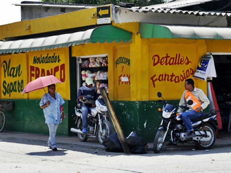 Modern street scene, Aracataca, Colombia