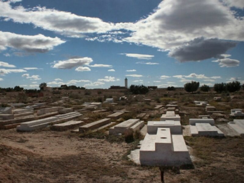 Mohamed Bouazizi's tomb (foreground) in December 2014.