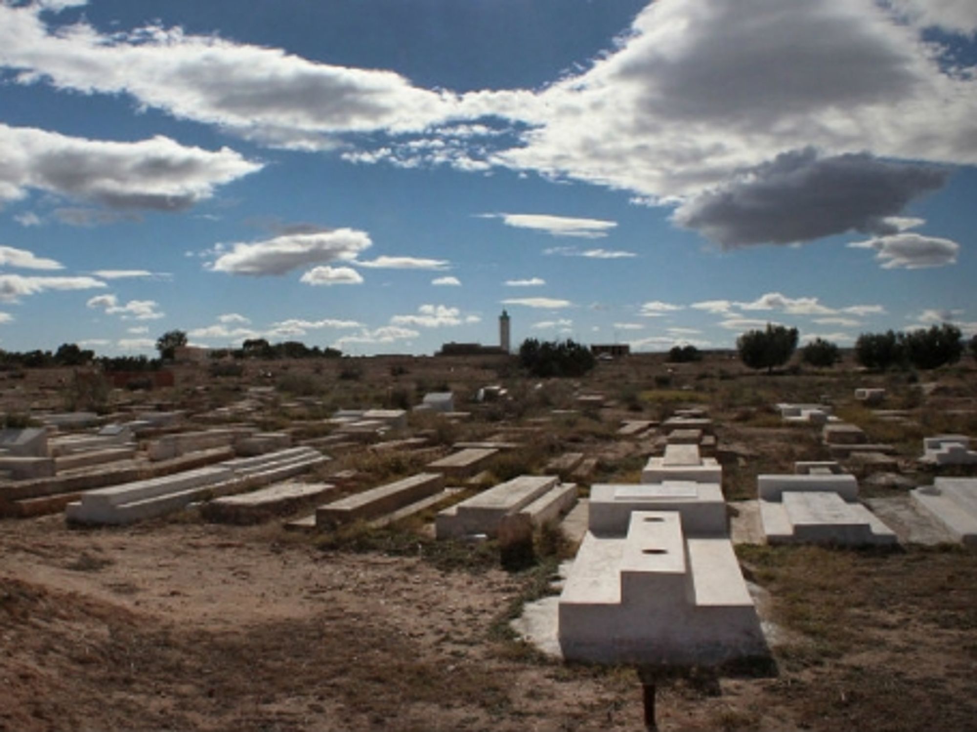 Mohamed Bouazizi's tomb (foreground) in December 2014.