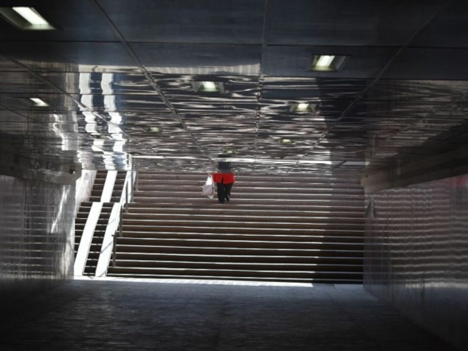Moscow's mostly abandoned subway on April 26