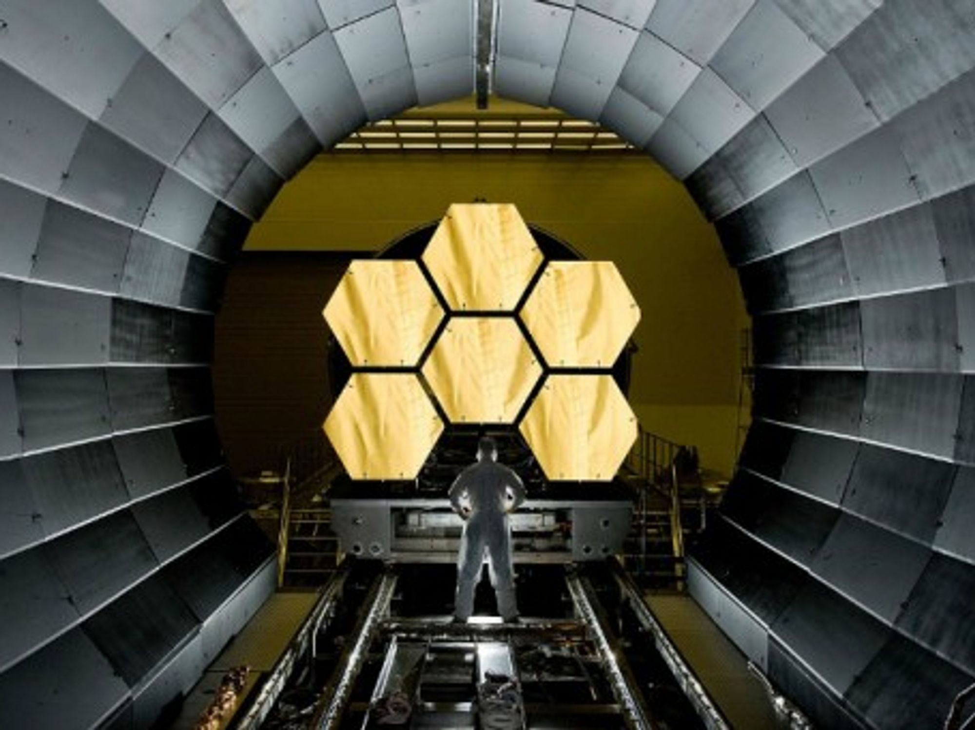 NASA is working on a new space telescope, 100 times more powerful than Hubble.