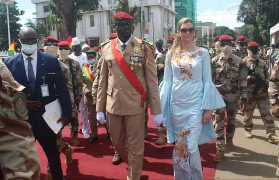 New Guinea president Mamadi Doumbouya and his wife Lauriane Doumboya, née Darboux