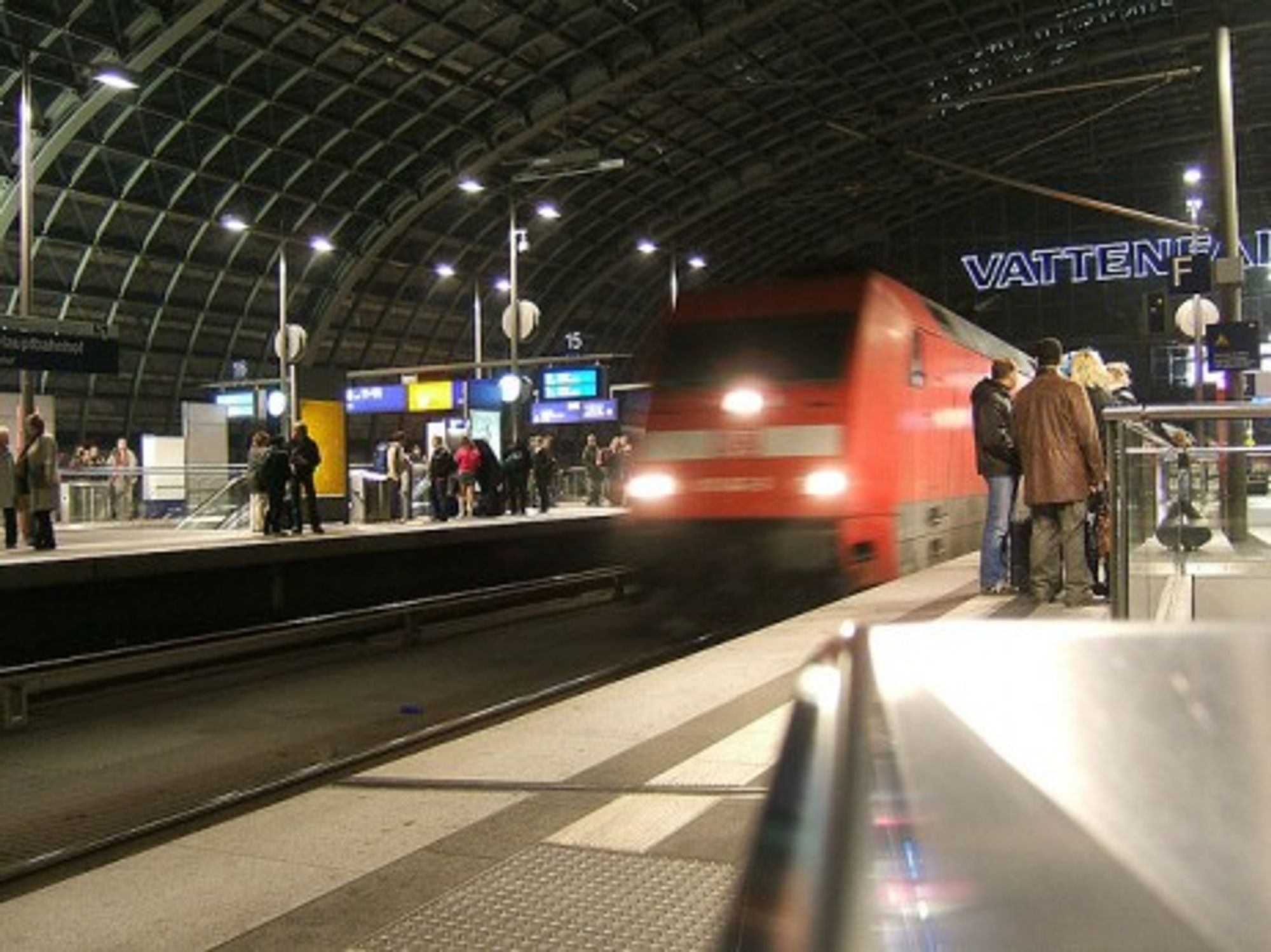 Night train in Berlin (LHoon)