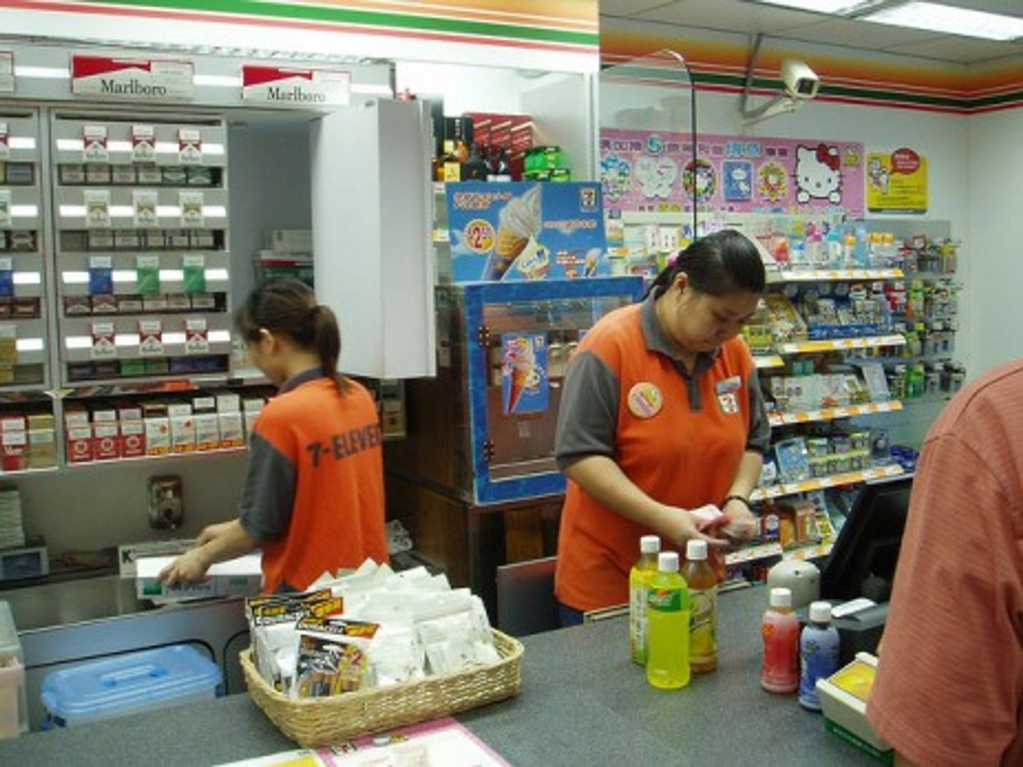 Now Japanese-owned, 7-11 is making inroads in China (Eric Chan)