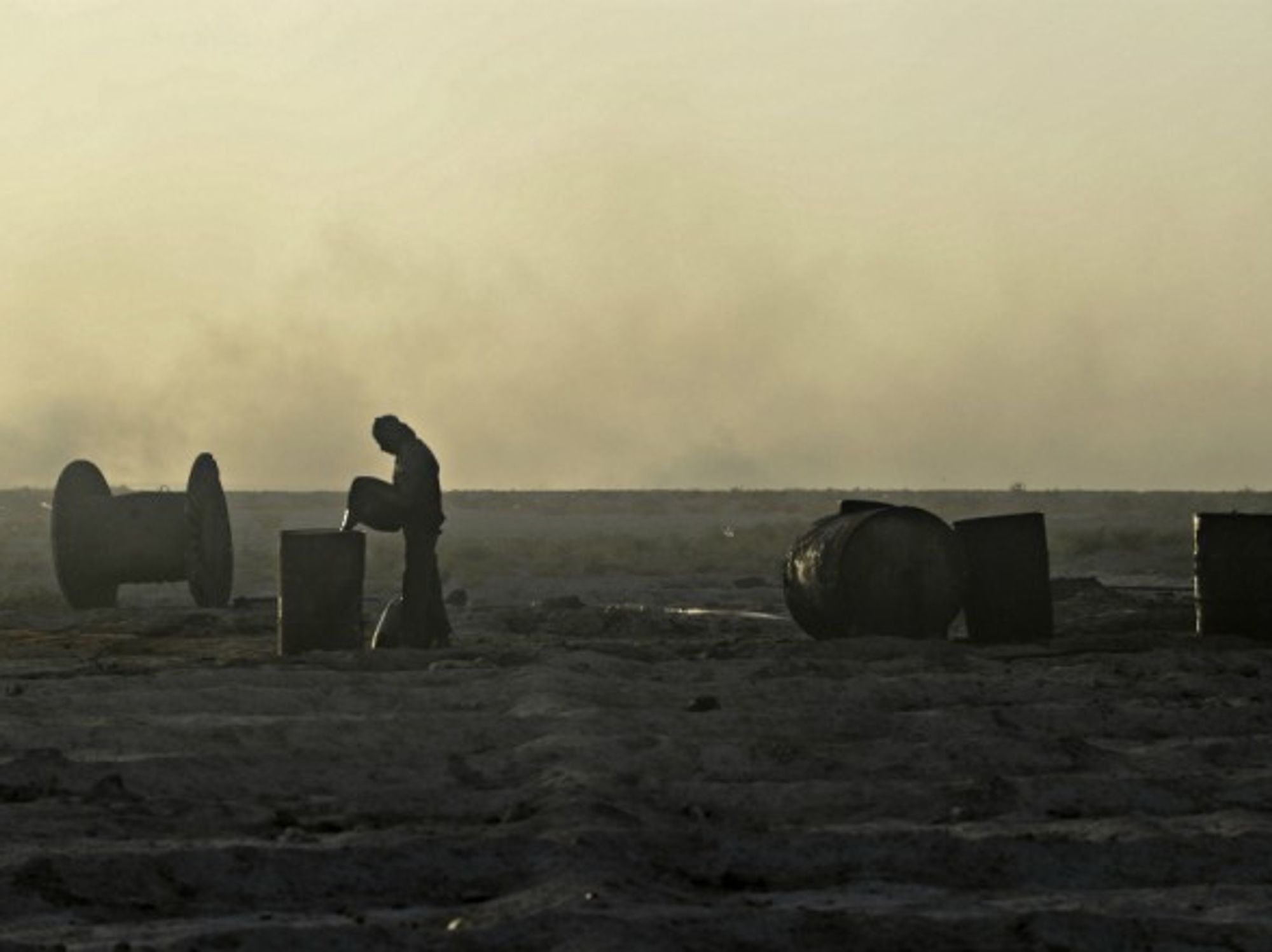 Oil field in Deir ez-Zor, Syria