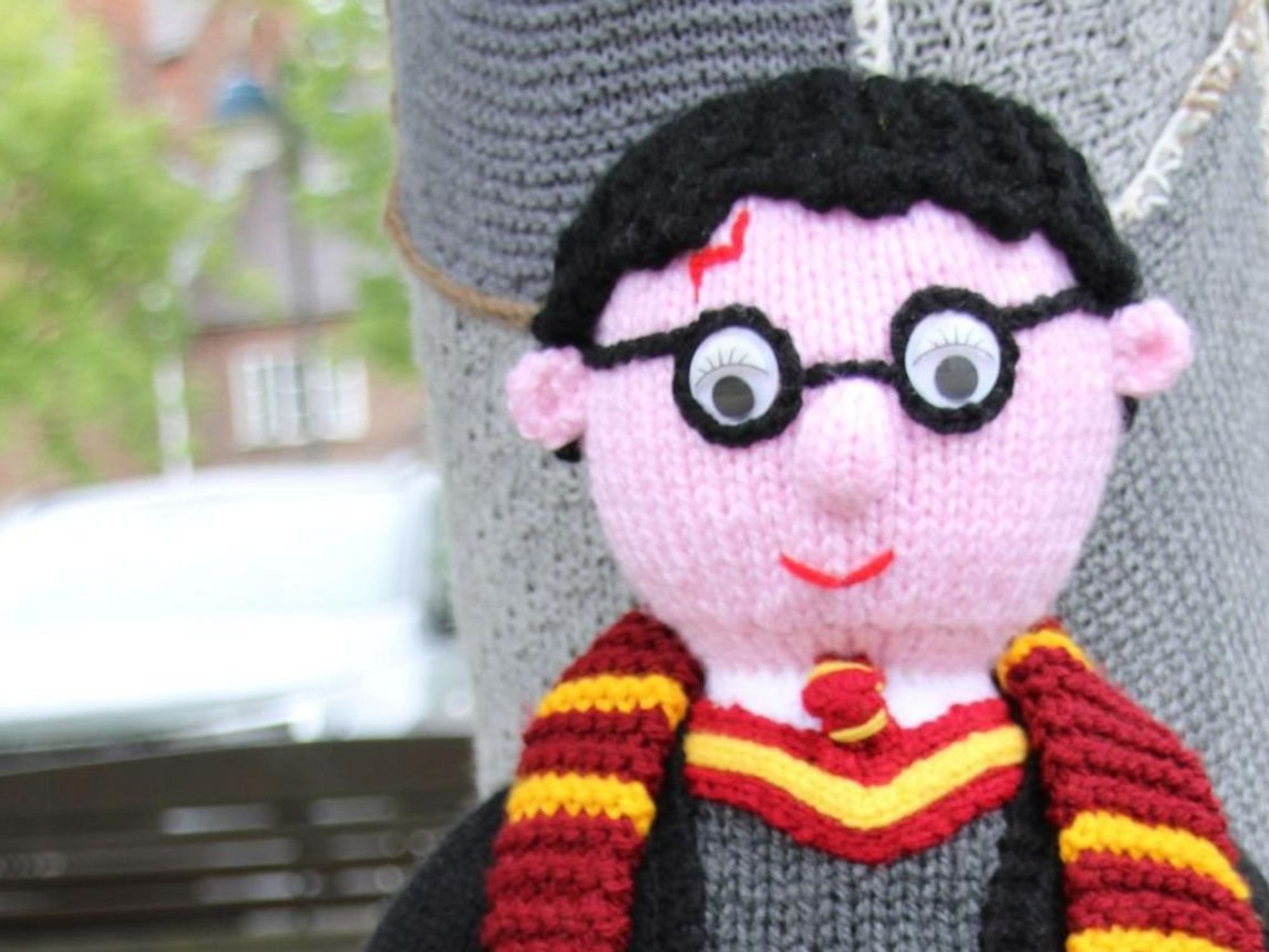 Le Weekend: Yarny Potter, Mexico v. Sexist Lyrics, Shower Beer