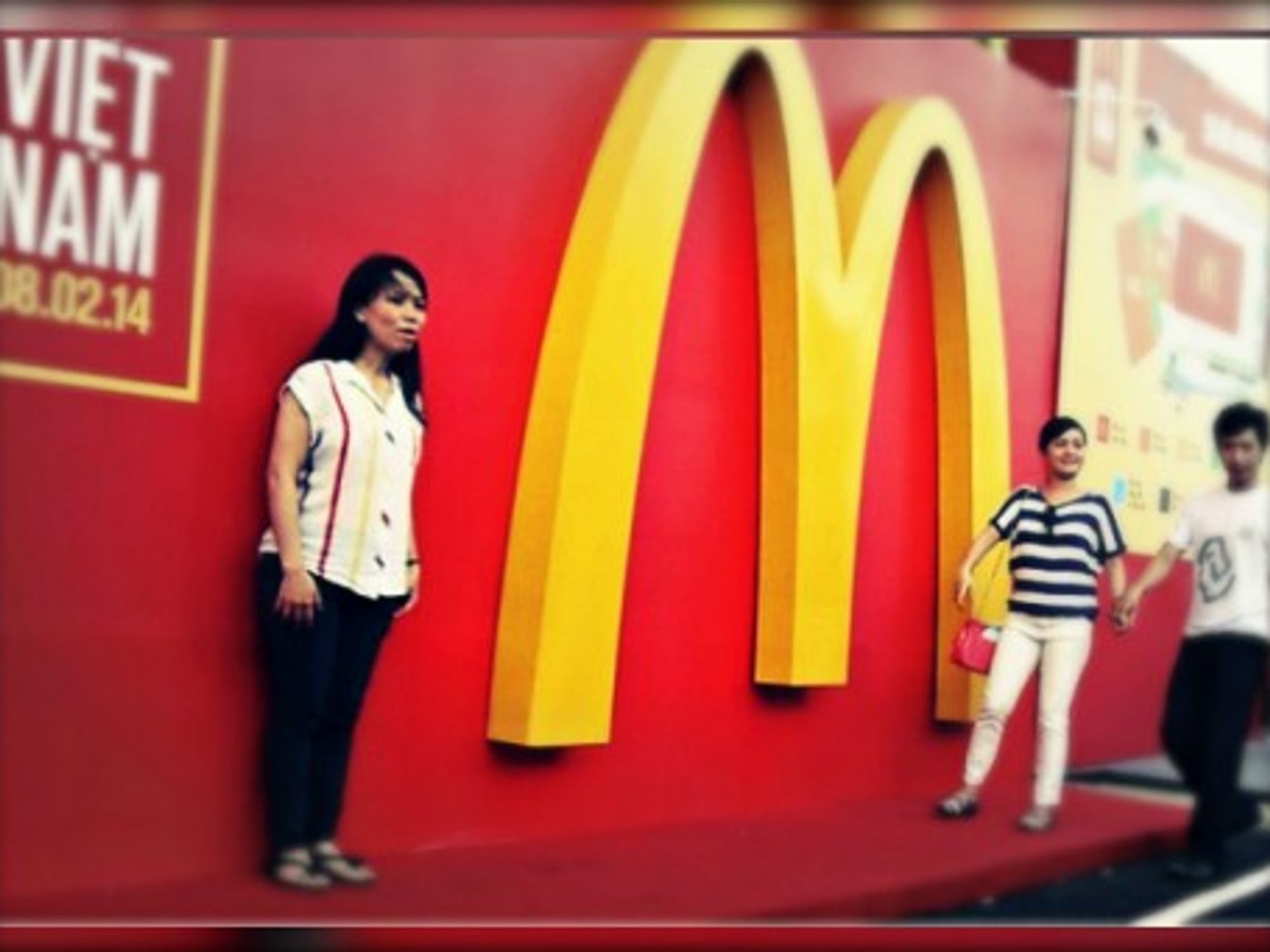 Opening day for Vietnam's first McDonald's restaurant
