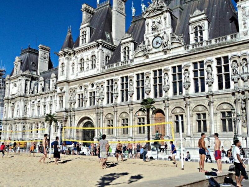 Paris City Hall, beach style