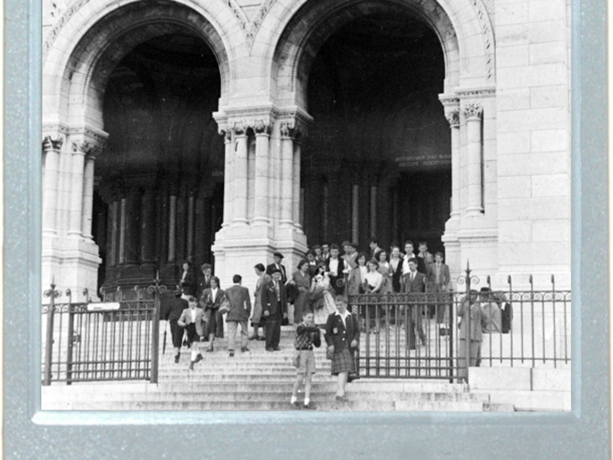 Parisian Visitors And Natives