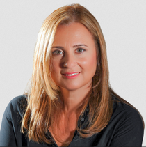 Paula Lugones