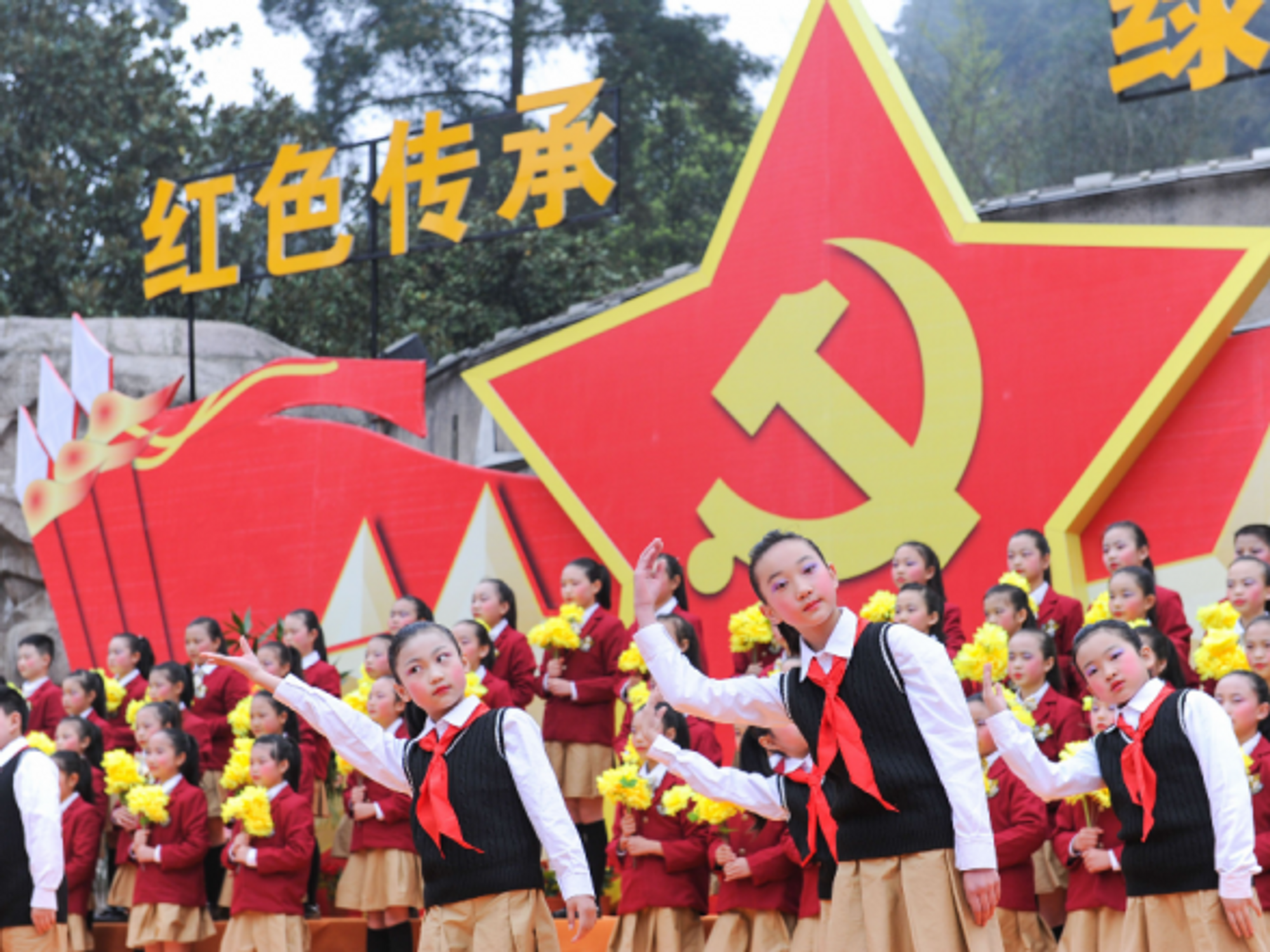 People attending a festival to cherish the martyrs at the red army martyrs cemetery in Zunyi, Guizhou,China