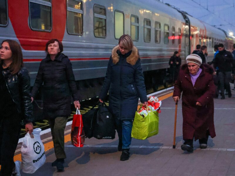 Both Kyiv And Moscow Refuse To Back Down In Fight For Kherson
